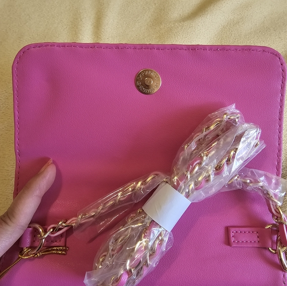 Bebe NWT crossbody - Picture 6 of 10